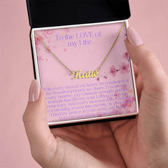 "Personalized Name Necklace – A Timeless Expression of Love"