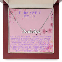 "Personalized Name Necklace – A Timeless Expression of Love"